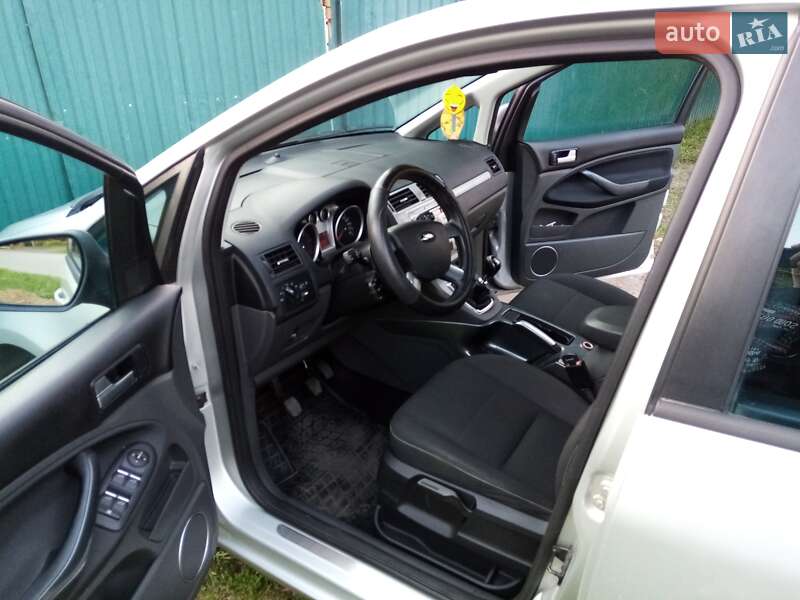 Минивэн Ford C-Max 2010 в Карловке