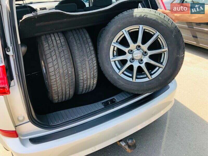 Минивэн Ford C-Max 2009 в Киеве фото 25 Минивэн Ford C-Max 2009 в Киеве