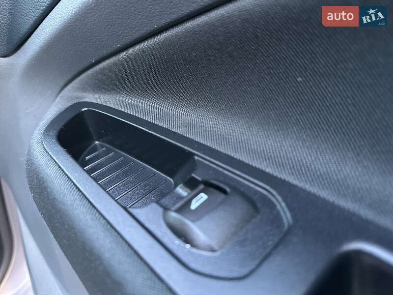 Мінівен Ford C-Max 2012 в Стрию