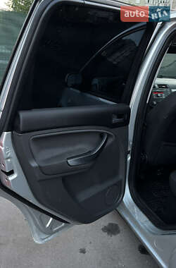 Минивэн Ford C-Max 2009 в 