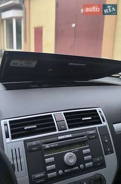 Мінівен Ford C-Max 2007 в 