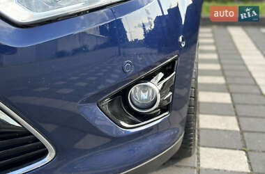 Минивэн Ford C-Max 2014 в 