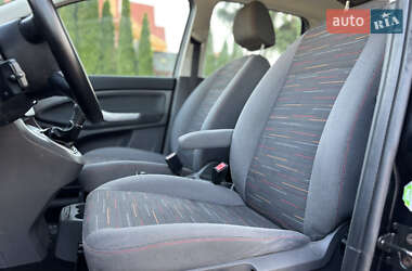 Минивэн Ford C-Max 2009 в 