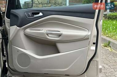 Минивэн Ford C-Max 2016 в 