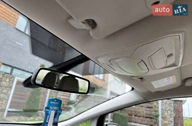 Минивэн Ford C-Max 2016 в 