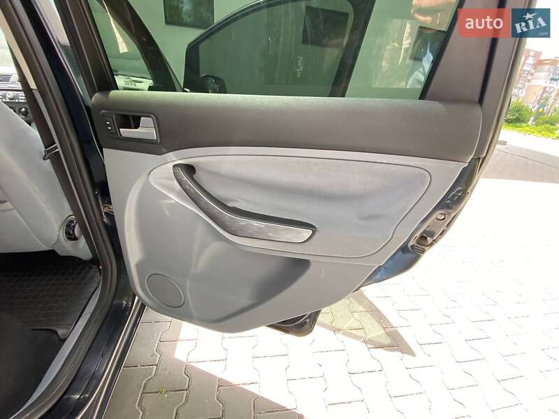 Минивэн Ford C-Max 2007 в Хмельницком
