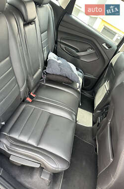 Минивэн Ford C-Max 2016 в 