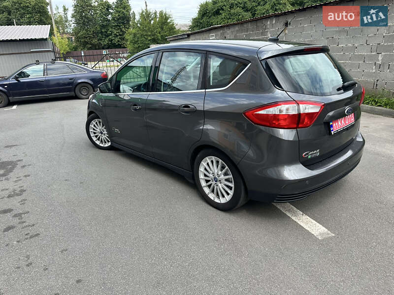 Минивэн Ford C-Max 2016 в Киеве