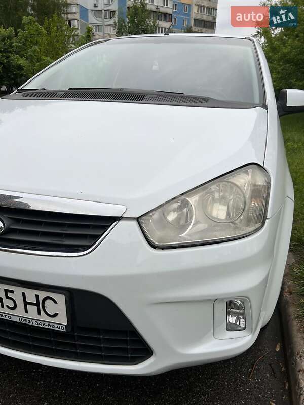 Минивэн Ford C-Max 2010 в Киеве