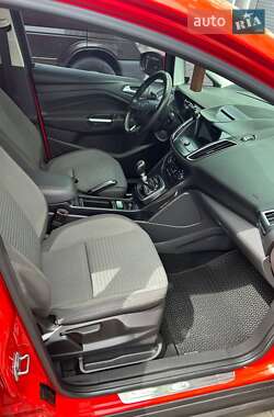 Минивэн Ford C-Max 2016 в 