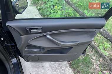 Мінівен Ford C-Max 2008 в 