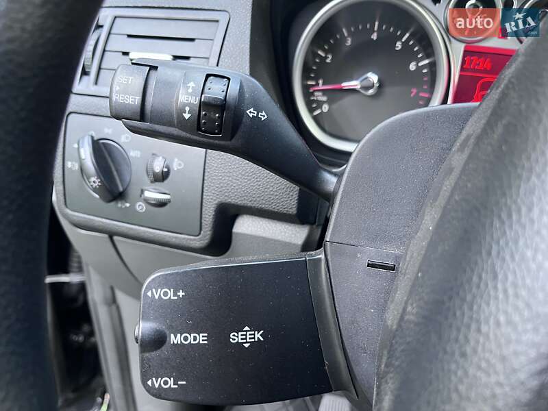 Минивэн Ford C-Max 2008 в Рожище