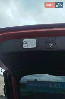 Мінівен Ford C-Max 2015 в 