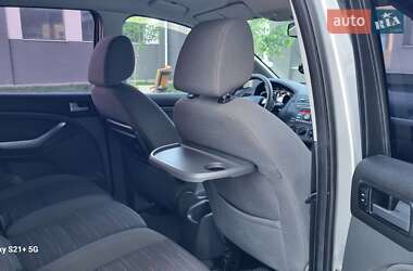 Мінівен Ford C-Max 2008 в 