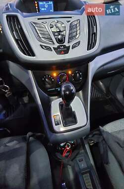 Мінівен Ford C-Max 2011 в 