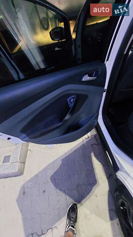 Мінівен Ford C-Max 2011 в Чернівцях