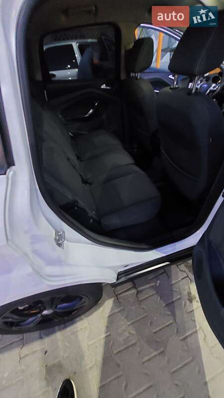 Мінівен Ford C-Max 2011 в Чернівцях