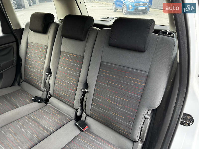 Мінівен Ford C-Max 2010 в Львові