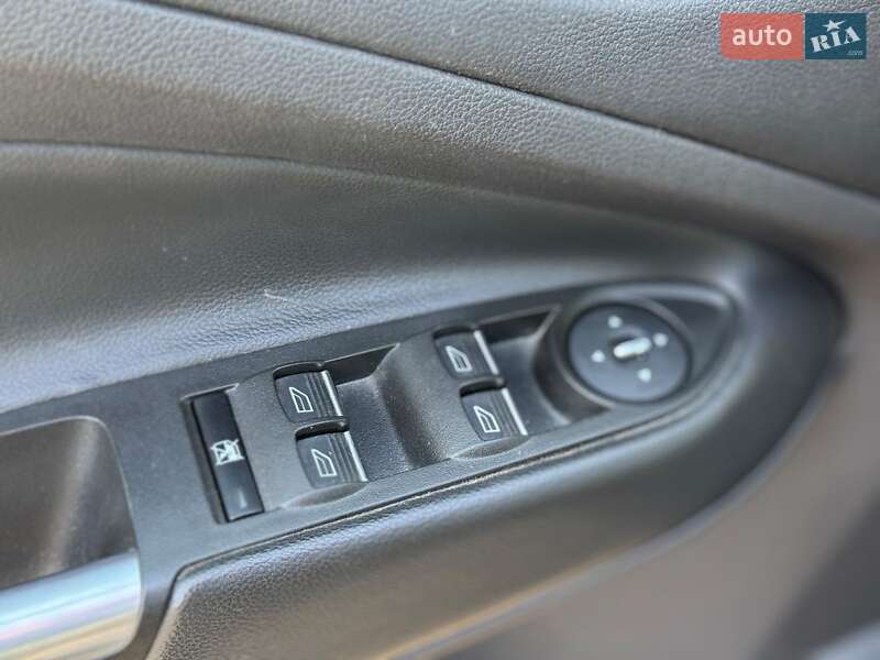 Мінівен Ford C-Max 2014 в Одесі