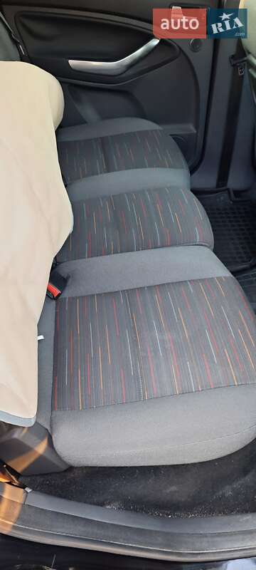 Мінівен Ford C-Max 2010 в Одесі фото 17 Мінівен Ford C-Max 2010 в Одесі