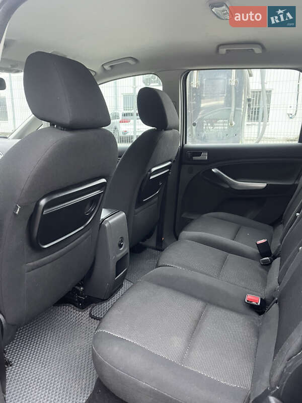 Мікровен Ford C-Max 2009 в Сокалі