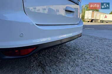 Минивэн Ford C-Max 2011 в 