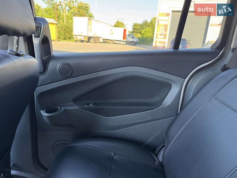 Мінівен Ford C-Max 2011 в Стрию