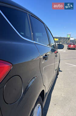 Минивэн Ford C-Max 2013 в 