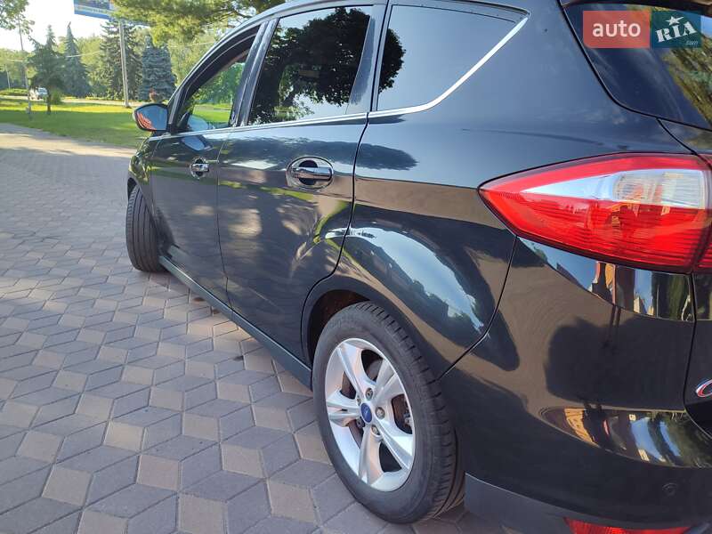 Минивэн Ford C-Max 2012 в Лубнах