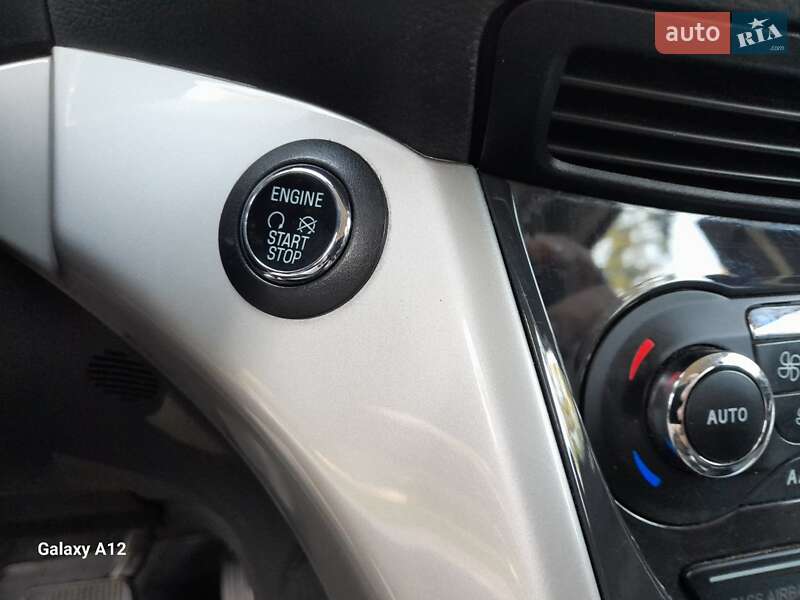 Мінівен Ford C-Max 2015 в Києві