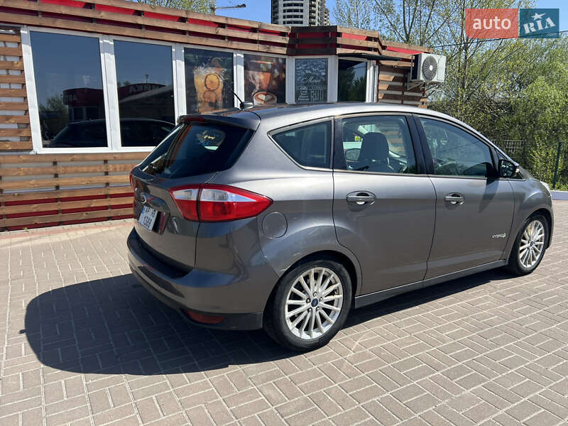 Минивэн Ford C-Max 2014 в Киеве