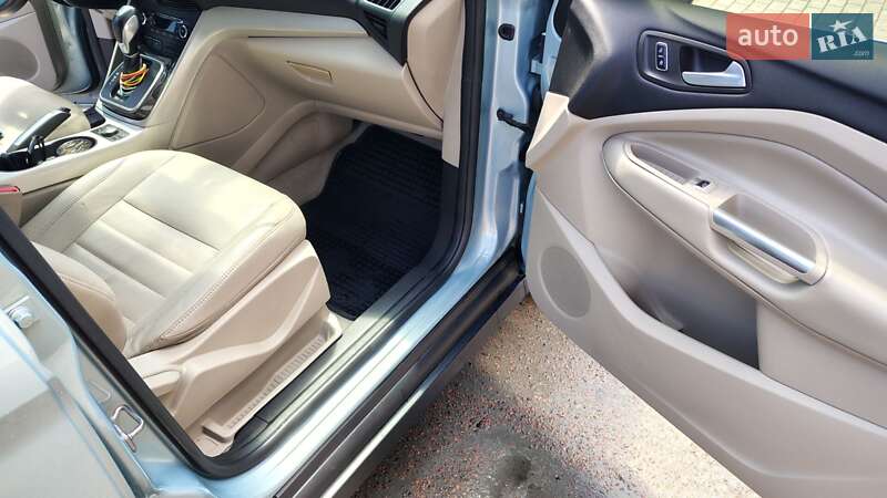 Минивэн Ford C-Max 2014 в Киеве