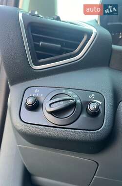 Минивэн Ford C-Max 2013 в 