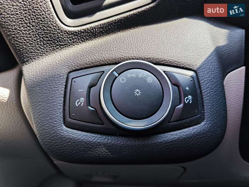 Мінівен Ford C-Max 2015 в Києві фото 18 Мінівен Ford C-Max 2015 в Києві