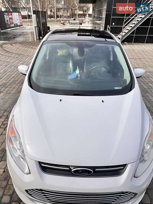 Минивэн Ford C-Max 2012 в Южном
