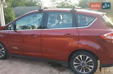 Минивэн Ford C-Max 2017 в 