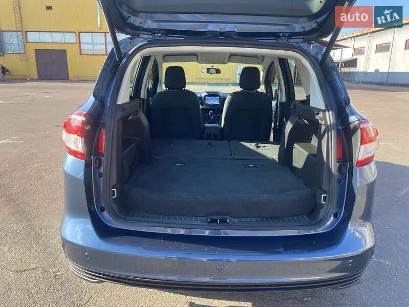 Мінівен Ford C-Max 2018 в Житомирі