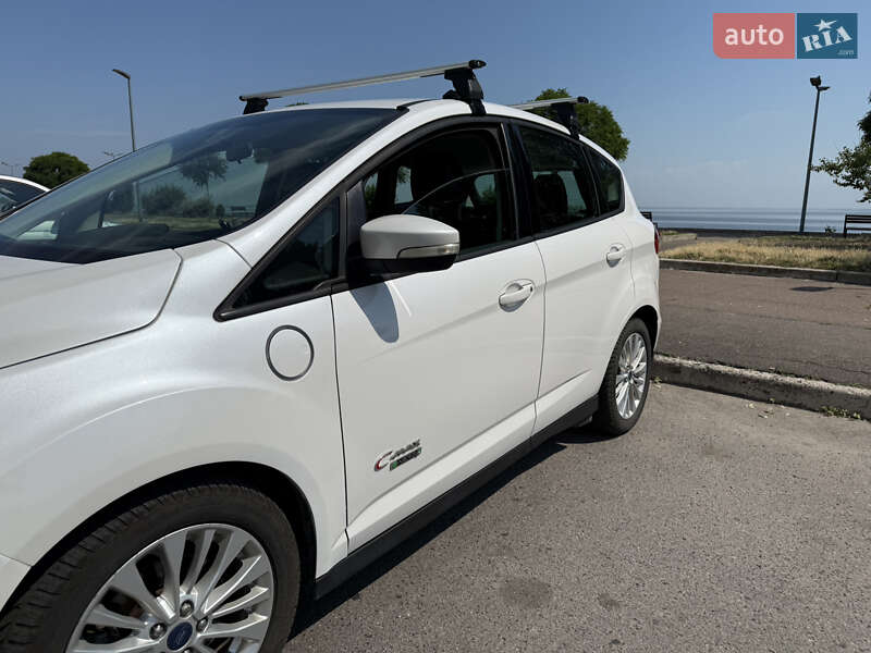 Минивэн Ford C-Max 2017 в 