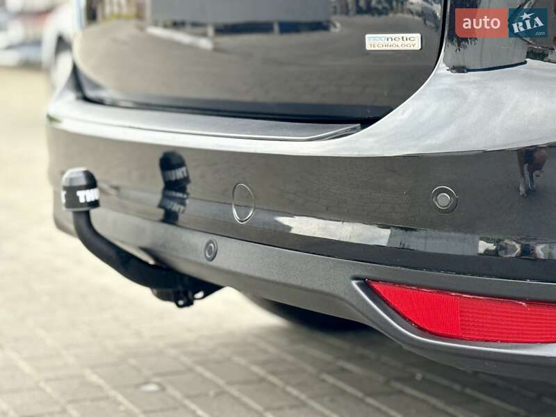 Минивэн Ford C-Max 2013 в Стрые