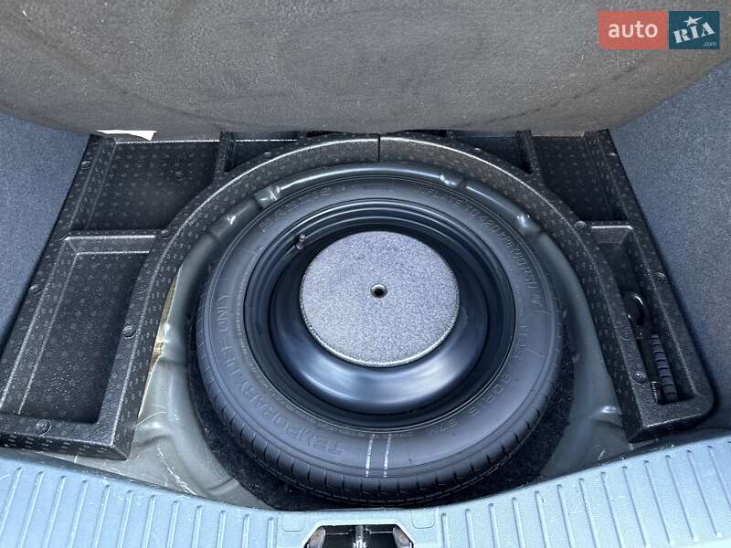 Минивэн Ford C-Max 2013 в Стрые