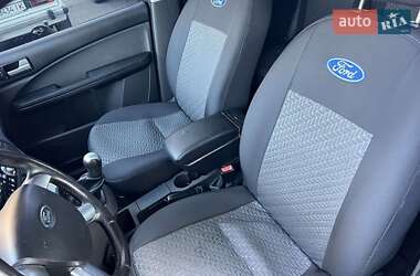 Мінівен Ford C-Max 2004 в 