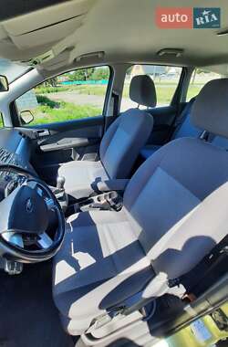 Мінівен Ford C-Max 2005 в 