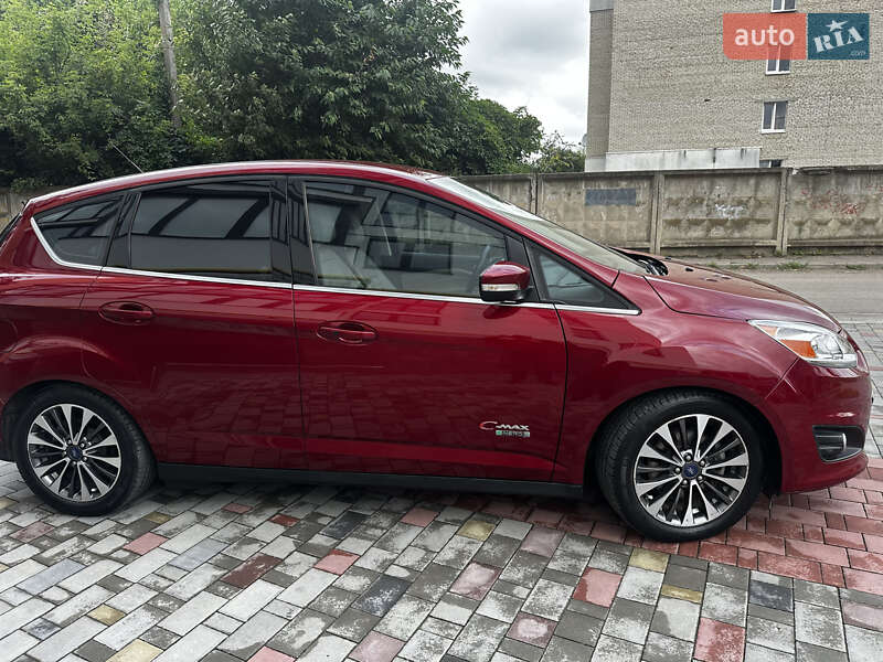 Минивэн Ford C-Max 2016 в Луцке