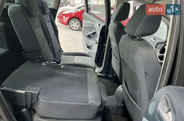Минивэн Ford C-Max 2011 в 