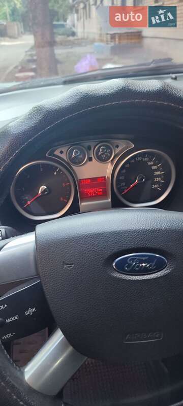 Минивэн Ford C-Max 2010 в Кривом Роге фото 19 Минивэн Ford C-Max 2010 в Кривом Роге