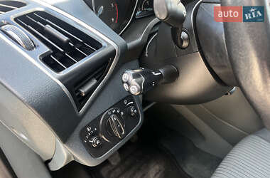Минивэн Ford C-Max 2012 в 