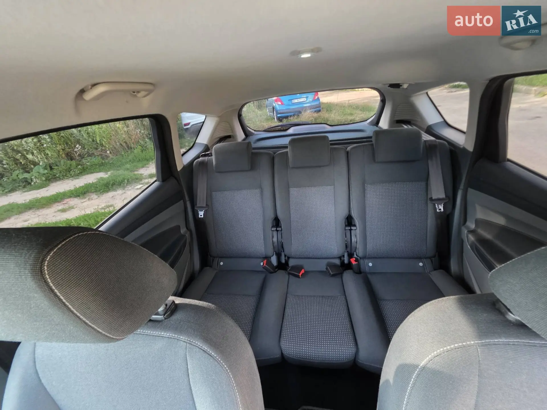 2011 Ford C-MAX - мініатюра 17
