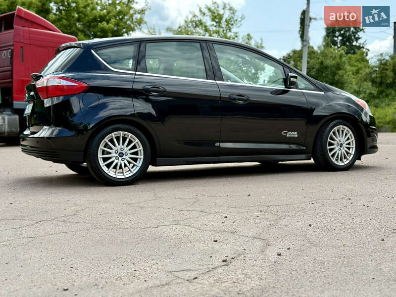 Мінівен Ford C-Max 2016 в Житомирі
