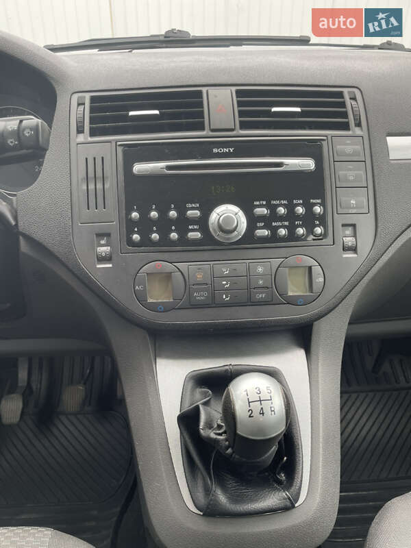 Мінівен Ford C-Max 2005 в Олександрії