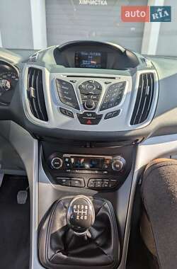 Минивэн Ford C-Max 2012 в 